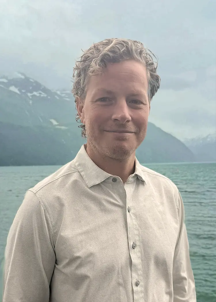 Photo of Josh Hunter